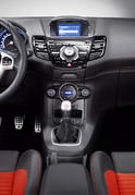 2012 Ford Fiesta ST 16