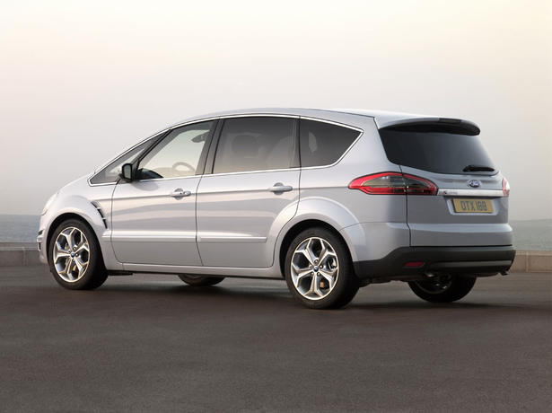 2010 Ford S MAX and Galaxy