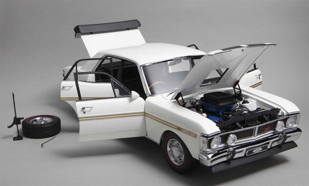 Icon Ford Falcon GTHO scale model