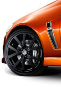 Holden VF Commodore SS V 17