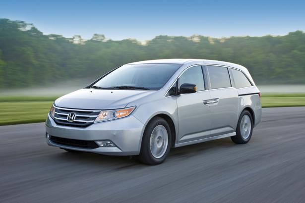 Research 2011
                  HONDA Odyssey pictures, prices and reviews