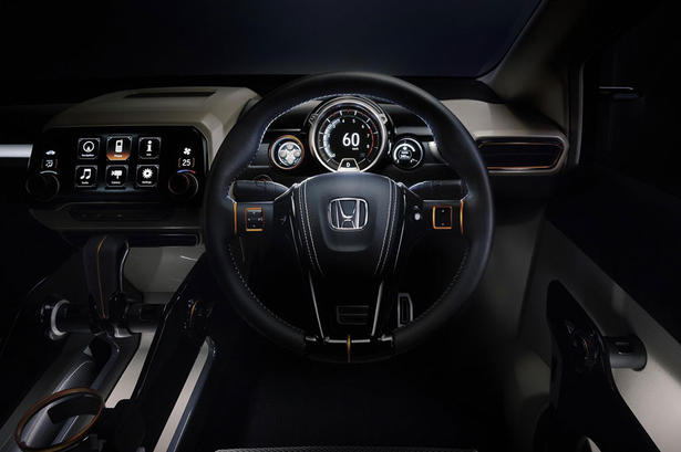 Honda Vision XS 1