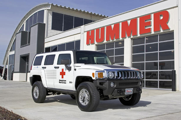 HUMMER H3 Red Cross