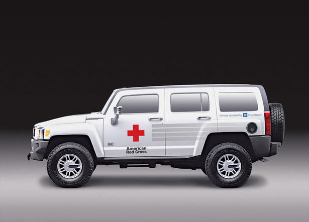 HUMMER H3 Red Cross