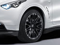 Infiniti FX Sebastian Vettel 3