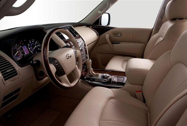 2011 Infiniti QX56 images