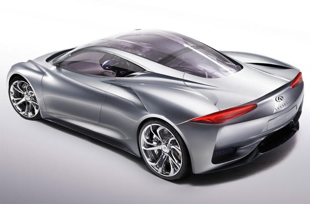 Infiniti EMERG E