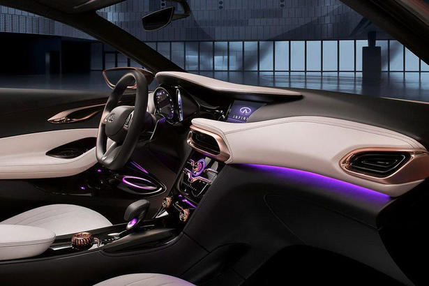 Infiniti Q30 Leaked
