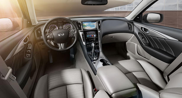 Infiniti Q50 (2014)