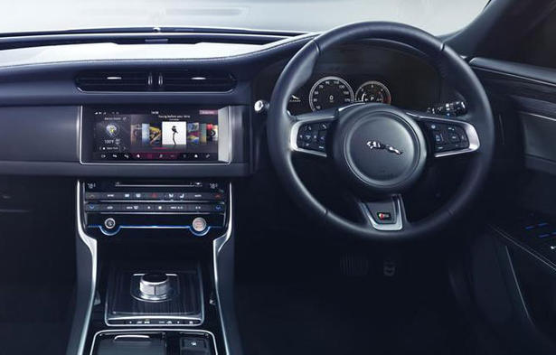 2016 Jaguar XF Specs Revealed
