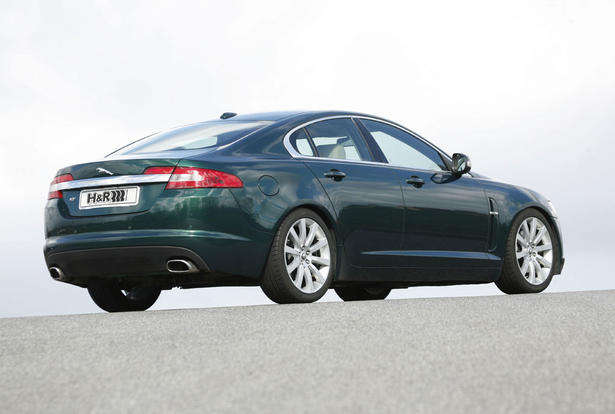 HR Jaguar XF