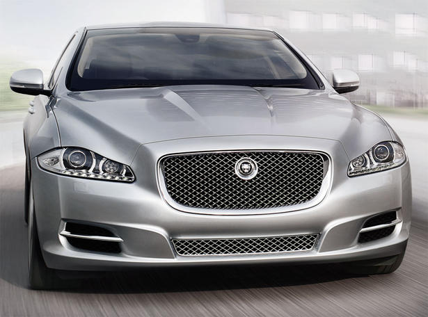Jaguar XJ Sentinel