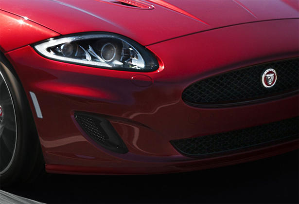 Jaguar XK Signature and Dynamic R