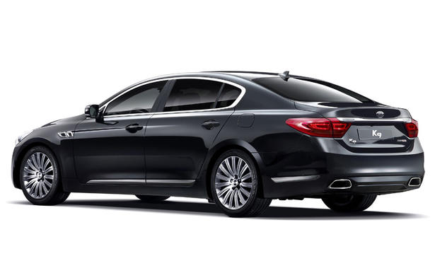 Kia K9 sedan