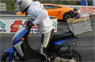 Video: Lamborghini Gallardo vs Rocket Vespa