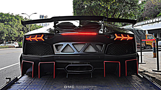 DMC Lamborghini Aventador Edizione GT