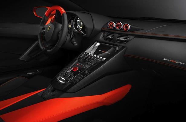 GSC Lamborghini Aventador Estatura GXX