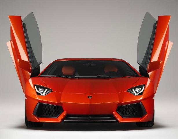 Lamborghini Aventador Video Review