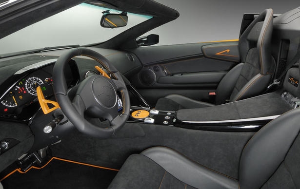 Lamborghini Murcielago LP 650 4 Roadster