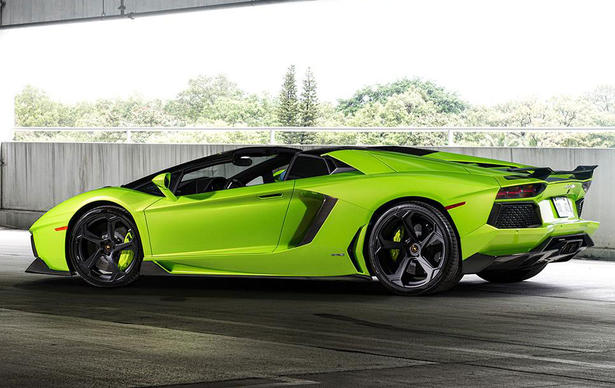 Lamborghini Aventador Roadster Body Kit By Vorsteiner
