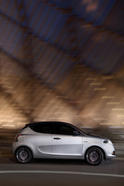 2012 Lancia Ypsilon 11