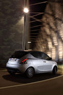 2012 Lancia Ypsilon 8