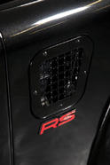 Urban Truck Land Rover Defender Ultimate RS 5