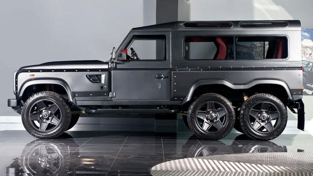 Kahn Land Rover Defender Flying Huntsman 6x6