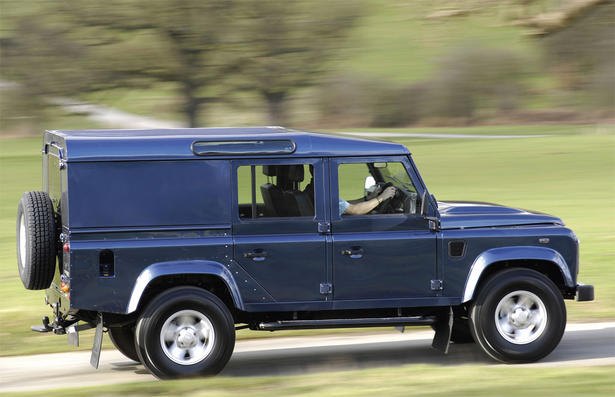 Land Rover Defender 110 Utility Wagon