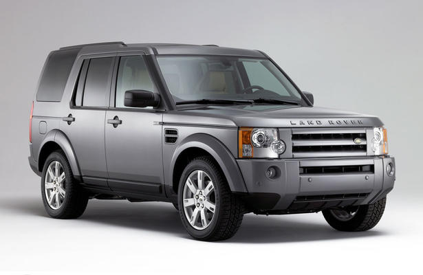 Land Rover Wins Queen Awards