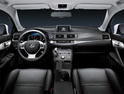 Lexus CT 200h 8