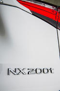 Lexus NX 21