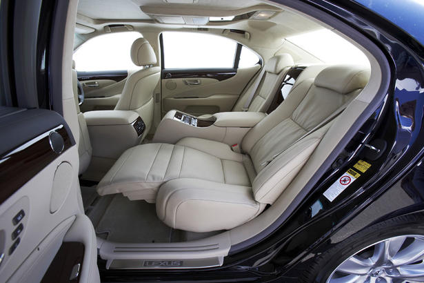 2007 LEXUS LS 600hL in Australia