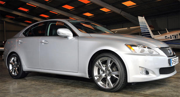2009 Lexus IS in UK