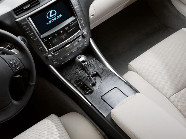 Lexus IS 250C