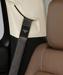 2013 Lincoln MKT 10