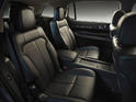 2013 Lincoln MKT 32