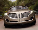 Lincoln MKT 32