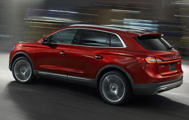 2016 Lincoln MKX: Engine, Specs, Equipment