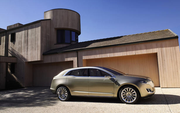 Lincoln MKT