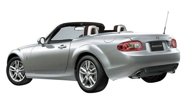 2009 Mazda Roadster launched
