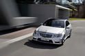 Mercedes E63 AMG 55 V8 biturbo 13
