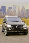 Mercedes GL550 4MATIC 21