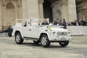 Mercedes PopeMobile 1