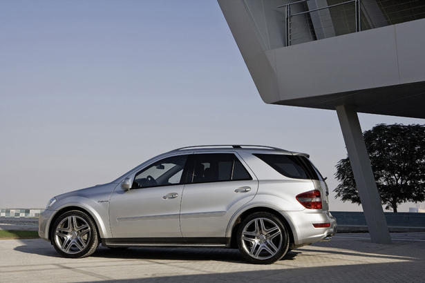 2009 Mercedes ML 63 AMG