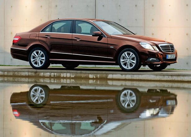 2010 Mercedes E Class price