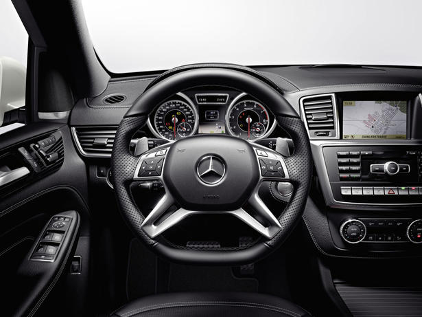2012 Mercedes ML63 AMG