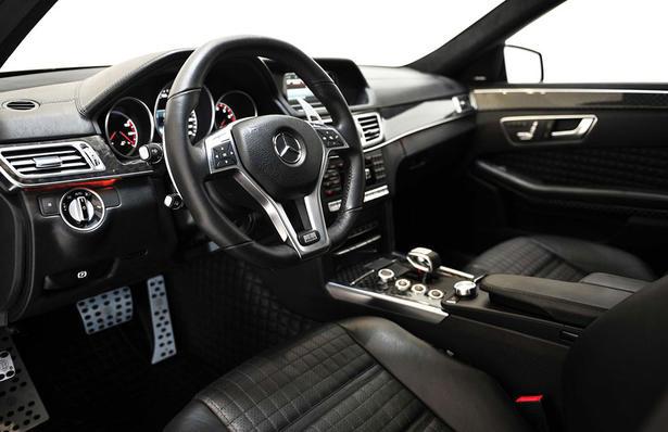 Mercedes E63 AMG Powerkit by Brabus
