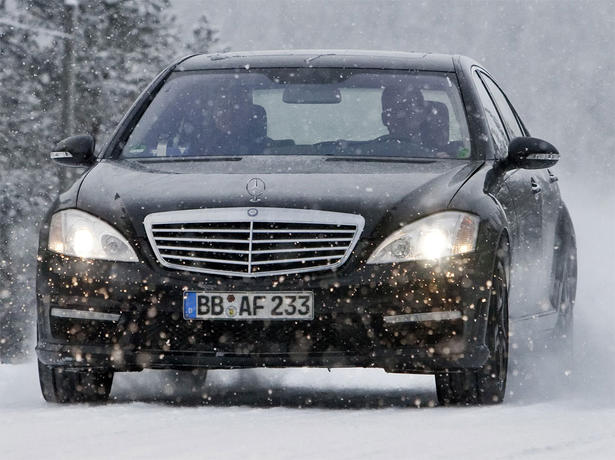 AMG 5.5 V8 biturbo engine