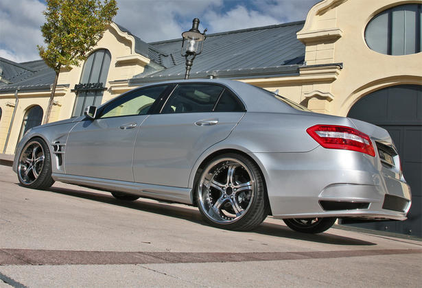 ATT 2010 Mercedes E Class